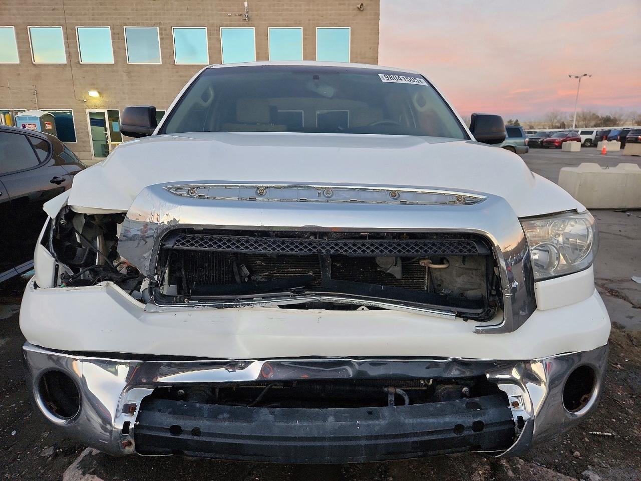 2008 TOYOTA TUNDRA CREWMAX photo 5
