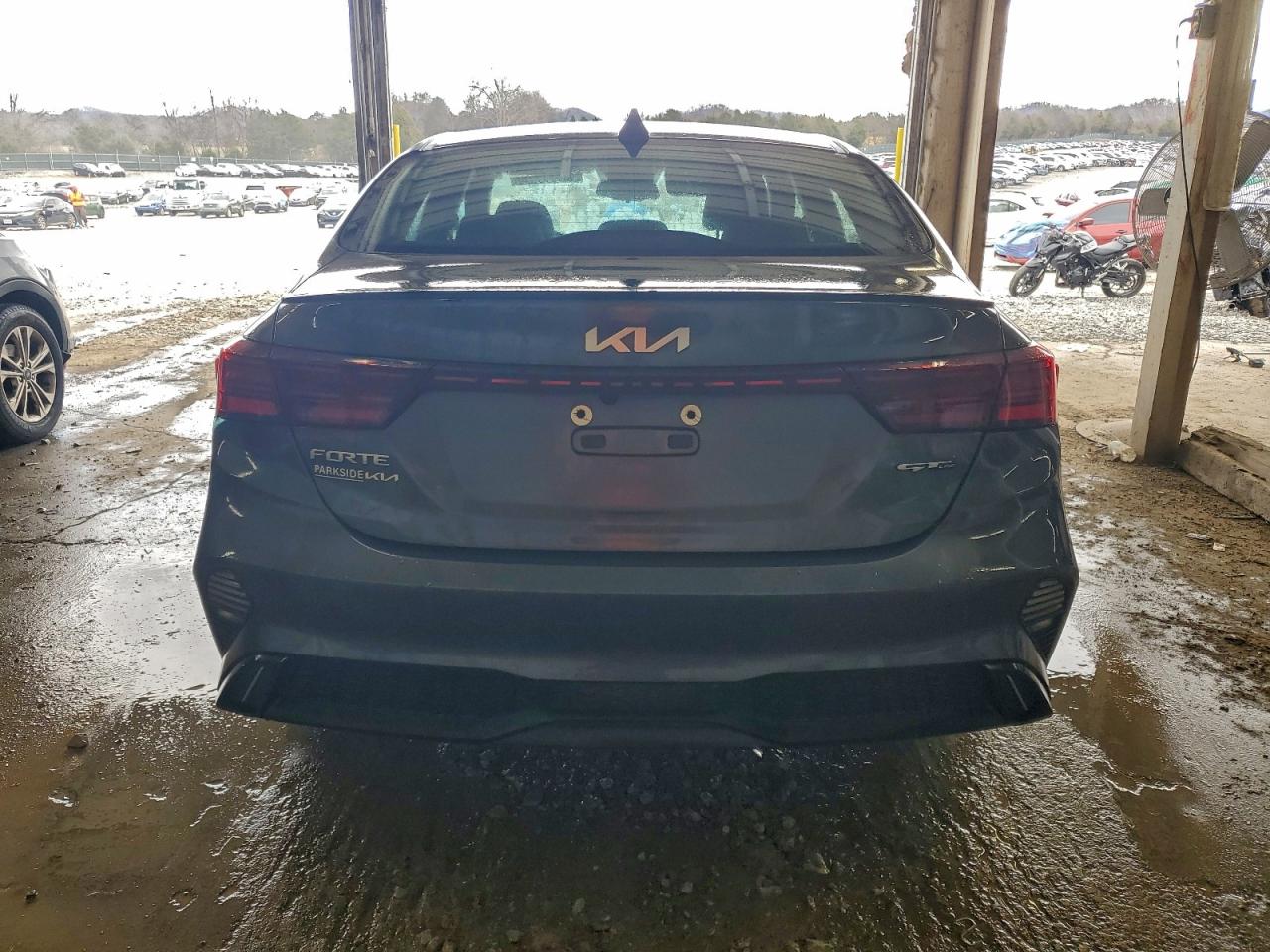 2024 KIA FORTE GT LINE photo 6
