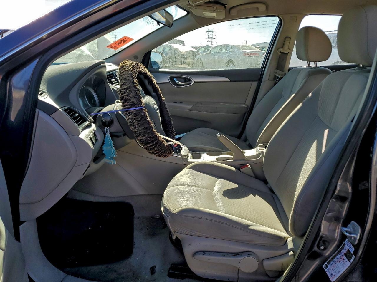 2014 NISSAN SENTRA S photo 7