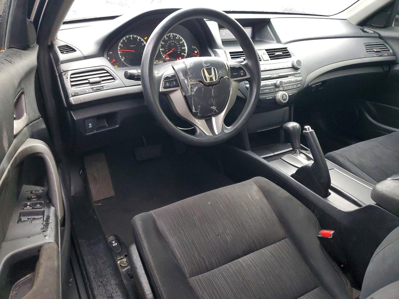 2012 HONDA ACCORD LX photo 8