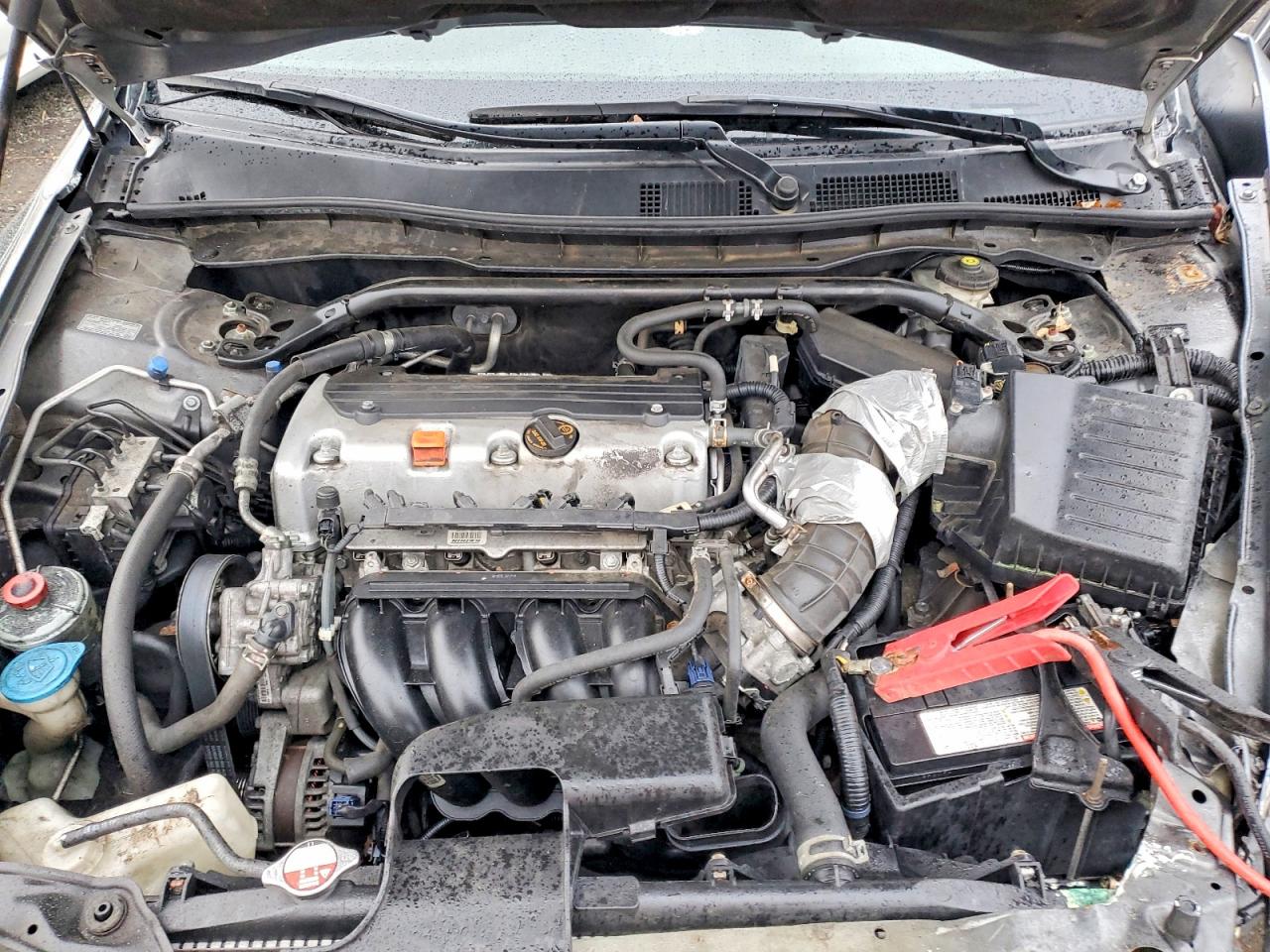 2012 HONDA ACCORD LX photo 11