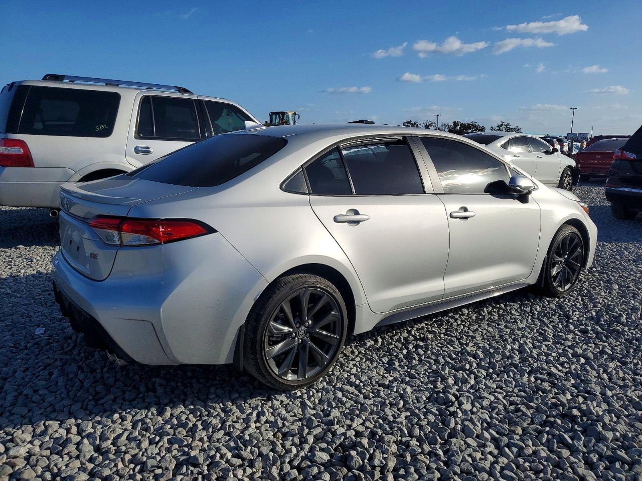 2025 TOYOTA COROLLA SE photo 5