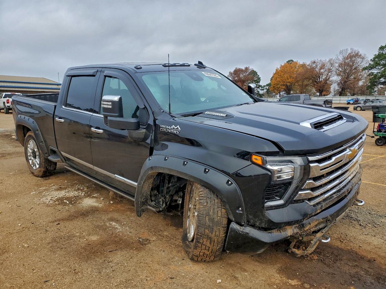 2024 CHEVROLET SILVERADO K2500 HIGH COUNTRY photo 4