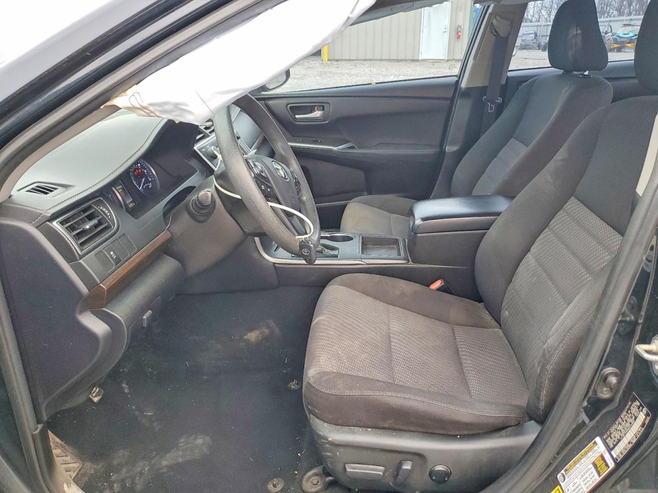 2016 TOYOTA CAMRY LE photo 7