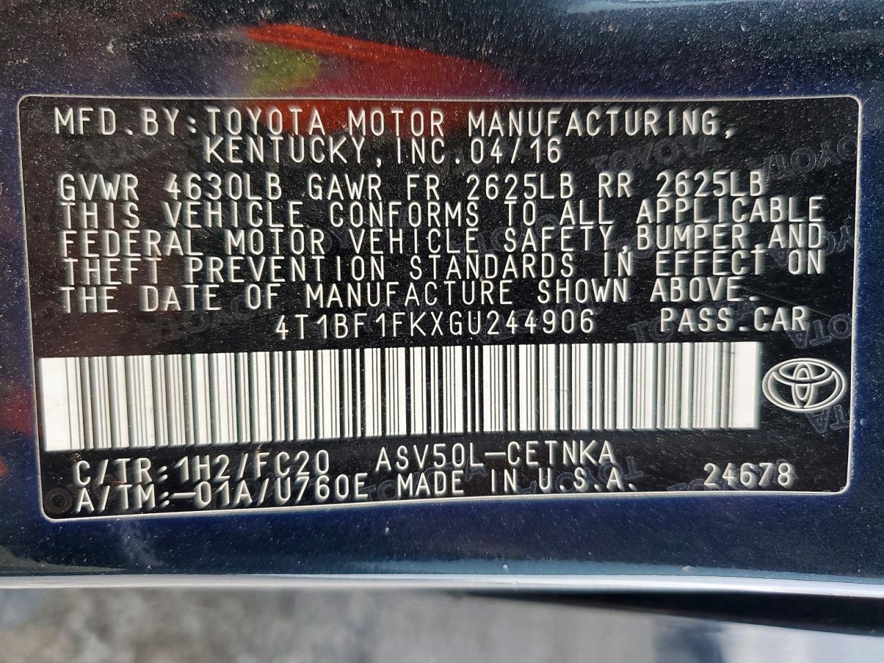 2016 TOYOTA CAMRY LE photo 12