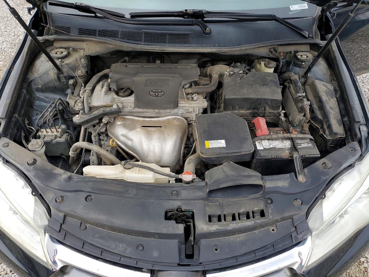 2016 TOYOTA CAMRY LE photo 11