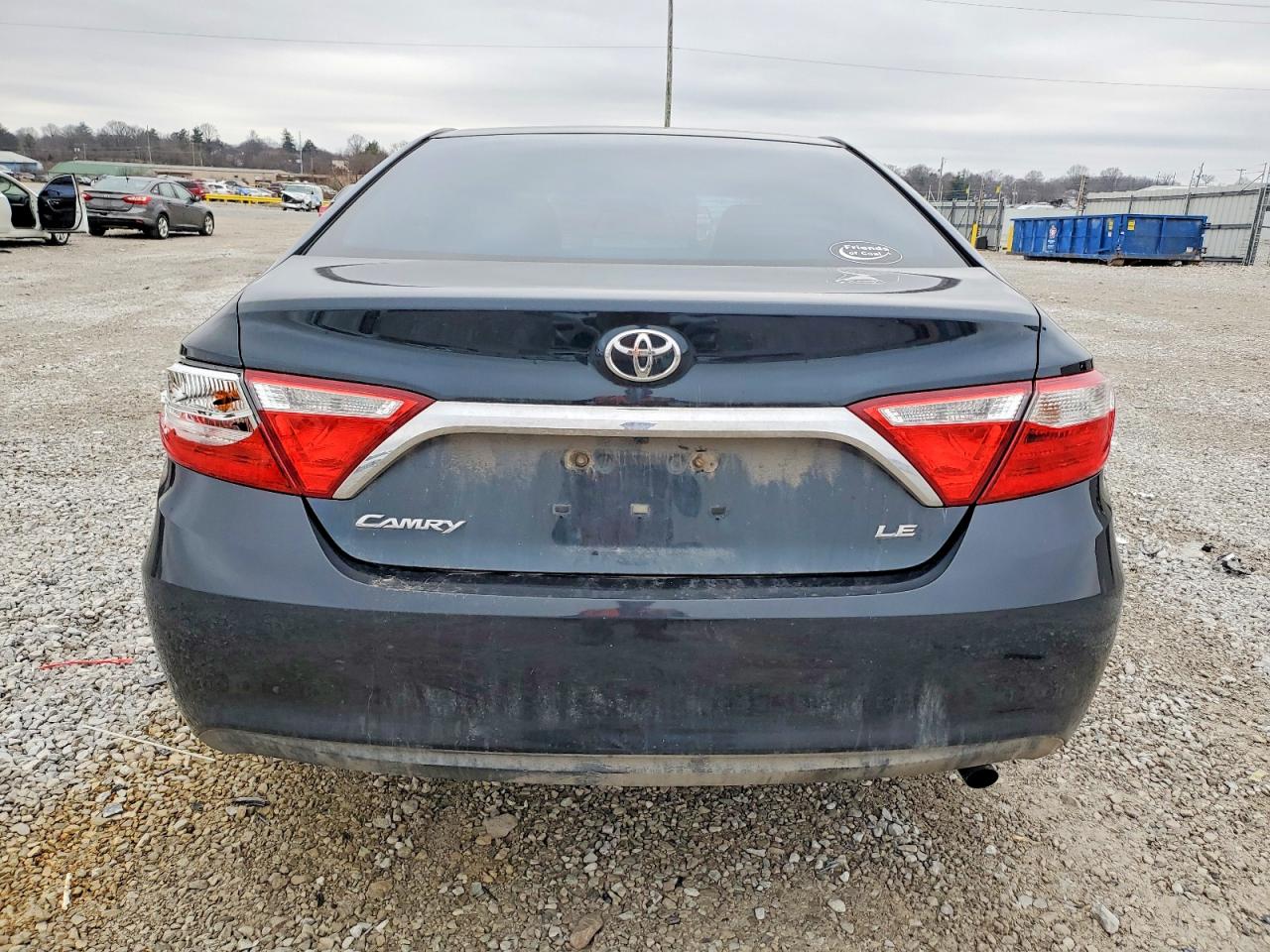 2016 TOYOTA CAMRY LE photo 6