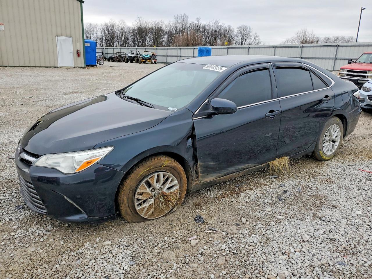 2016 TOYOTA CAMRY