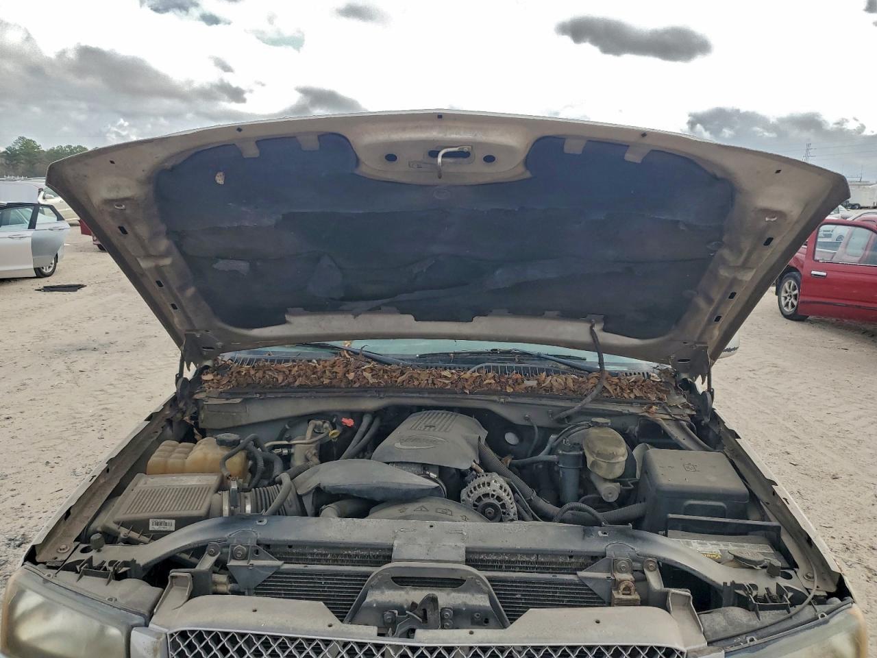 2004 CHEVROLET SILVERADO C1500 photo 11