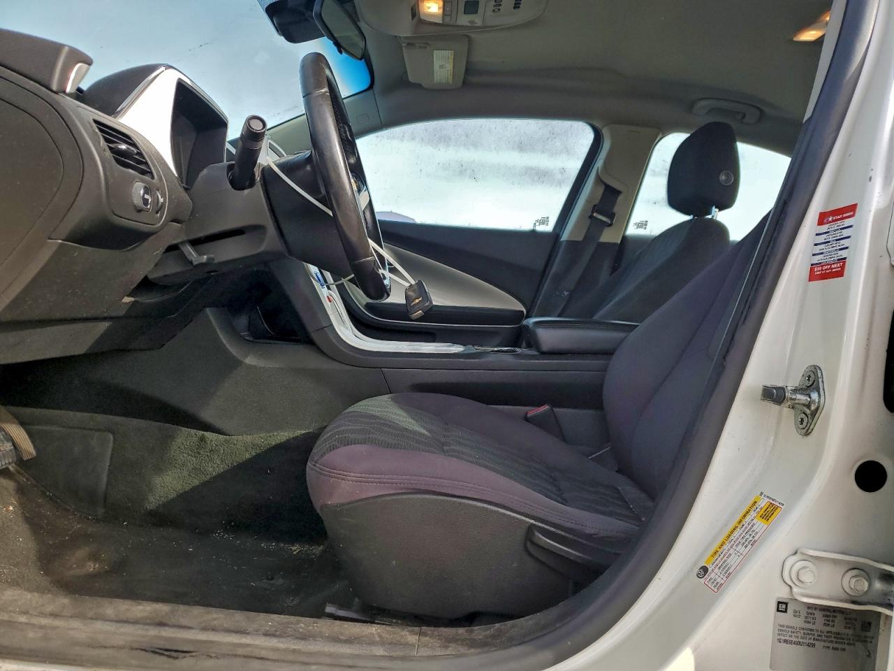2013 CHEVROLET VOLT photo 13