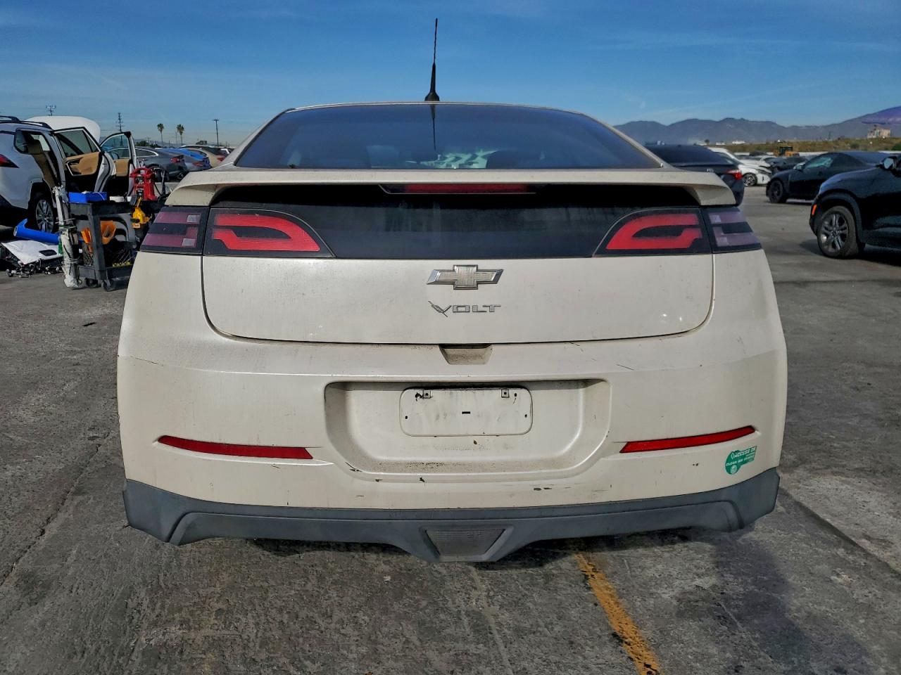 2013 CHEVROLET VOLT photo 11