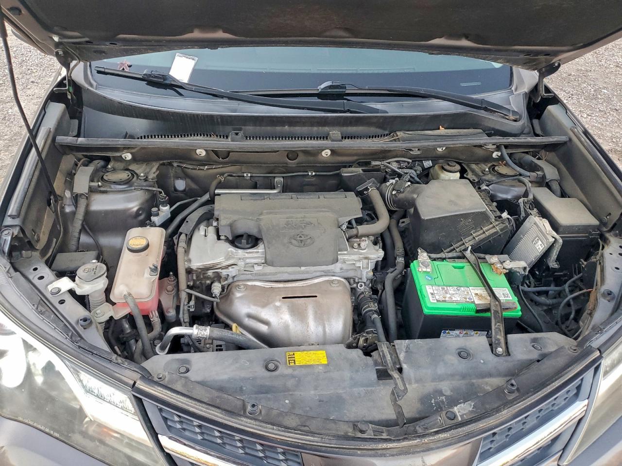 2015 TOYOTA RAV4 XLE photo 21
