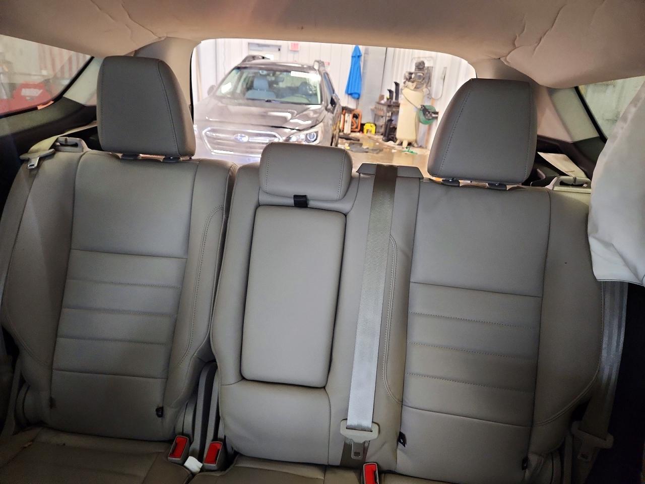 2015 FORD ESCAPE TITANIUM photo 10