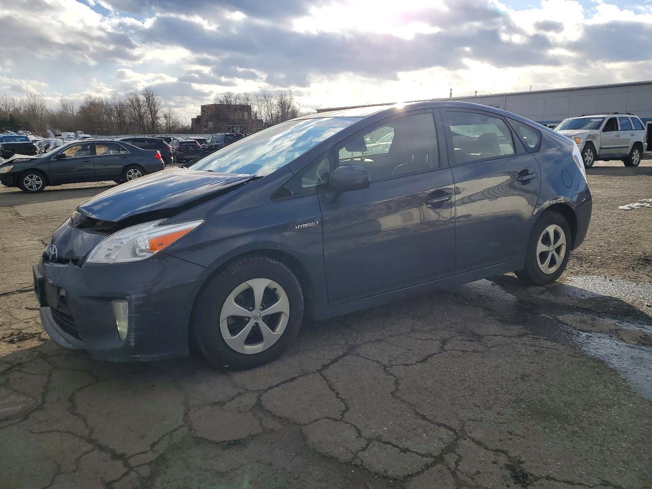 2013 TOYOTA PRIUS