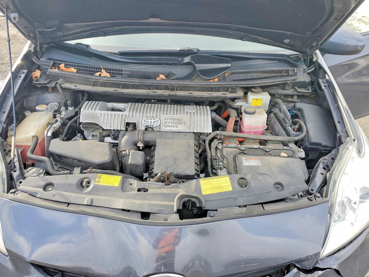 2013 TOYOTA PRIUS photo 11