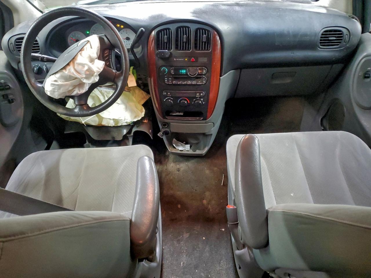 2007 CHRYSLER TOWN & COUNTRY LX photo 15
