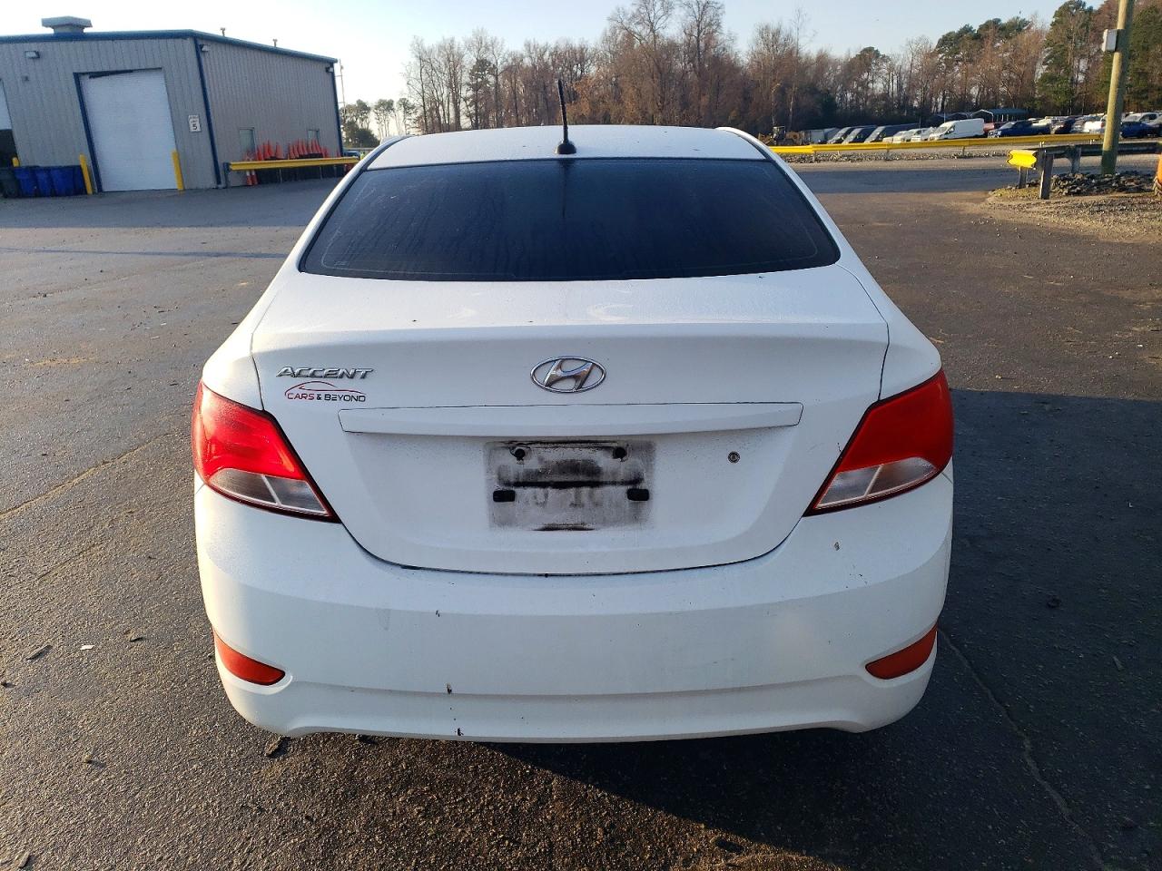 2016 HYUNDAI ACCENT SE photo 6