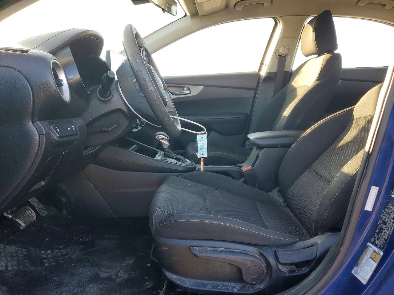 2020 KIA FORTE FE photo 7