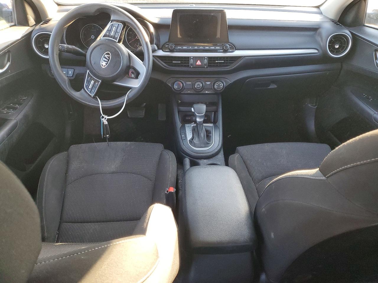 2020 KIA FORTE FE photo 8