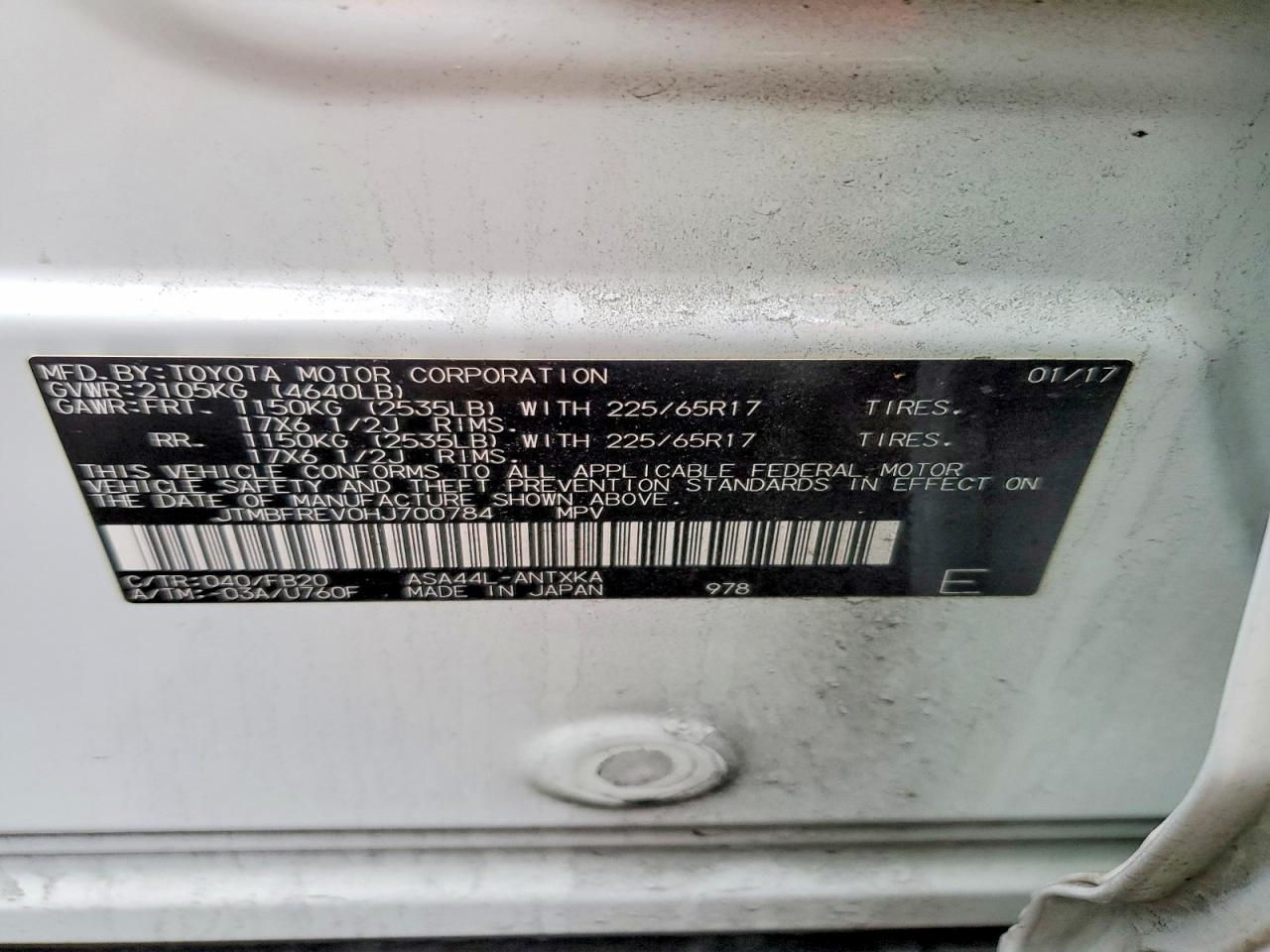 2017 TOYOTA RAV4 LE photo 25