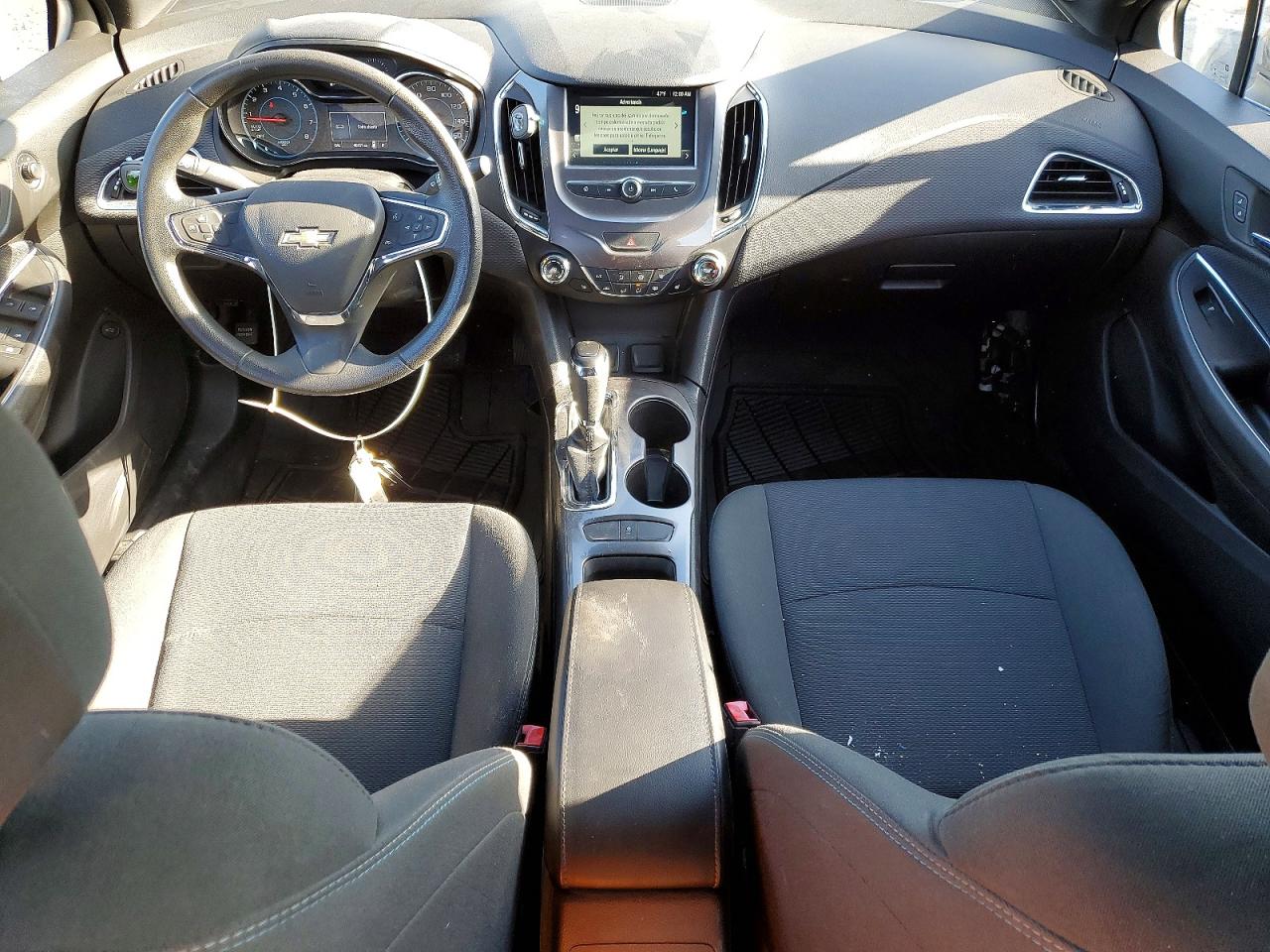 2017 CHEVROLET CRUZE LT photo 15