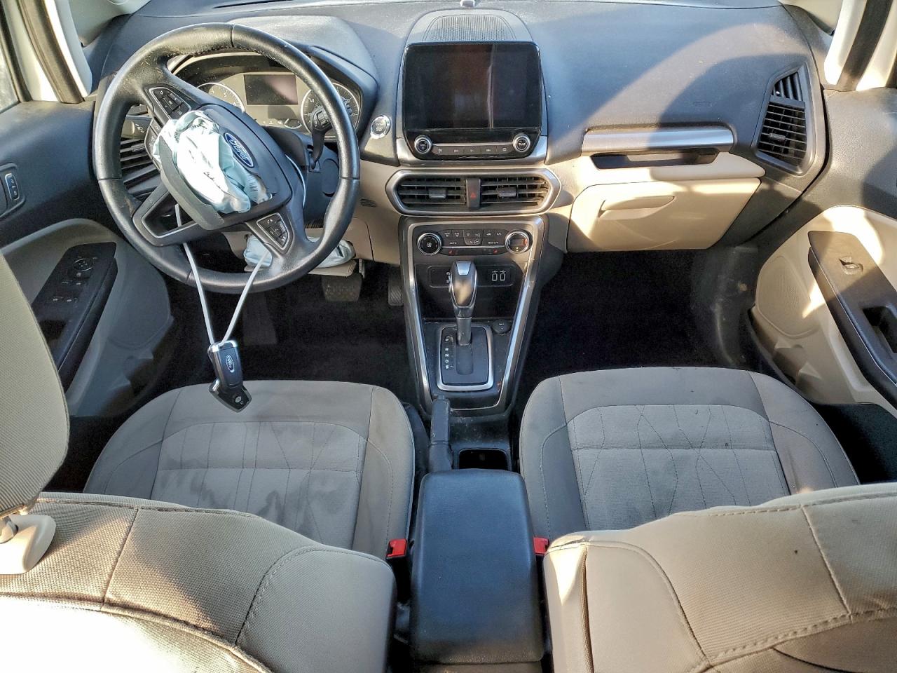 2020 FORD ECOSPORT SE photo 8