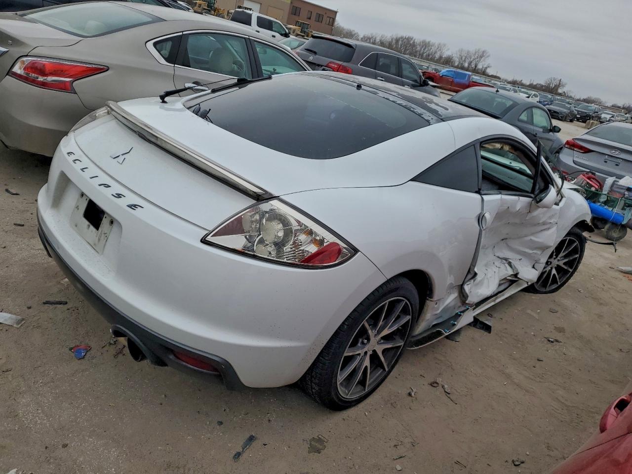 2012 MITSUBISHI ECLIPSE GS SPORT photo 3