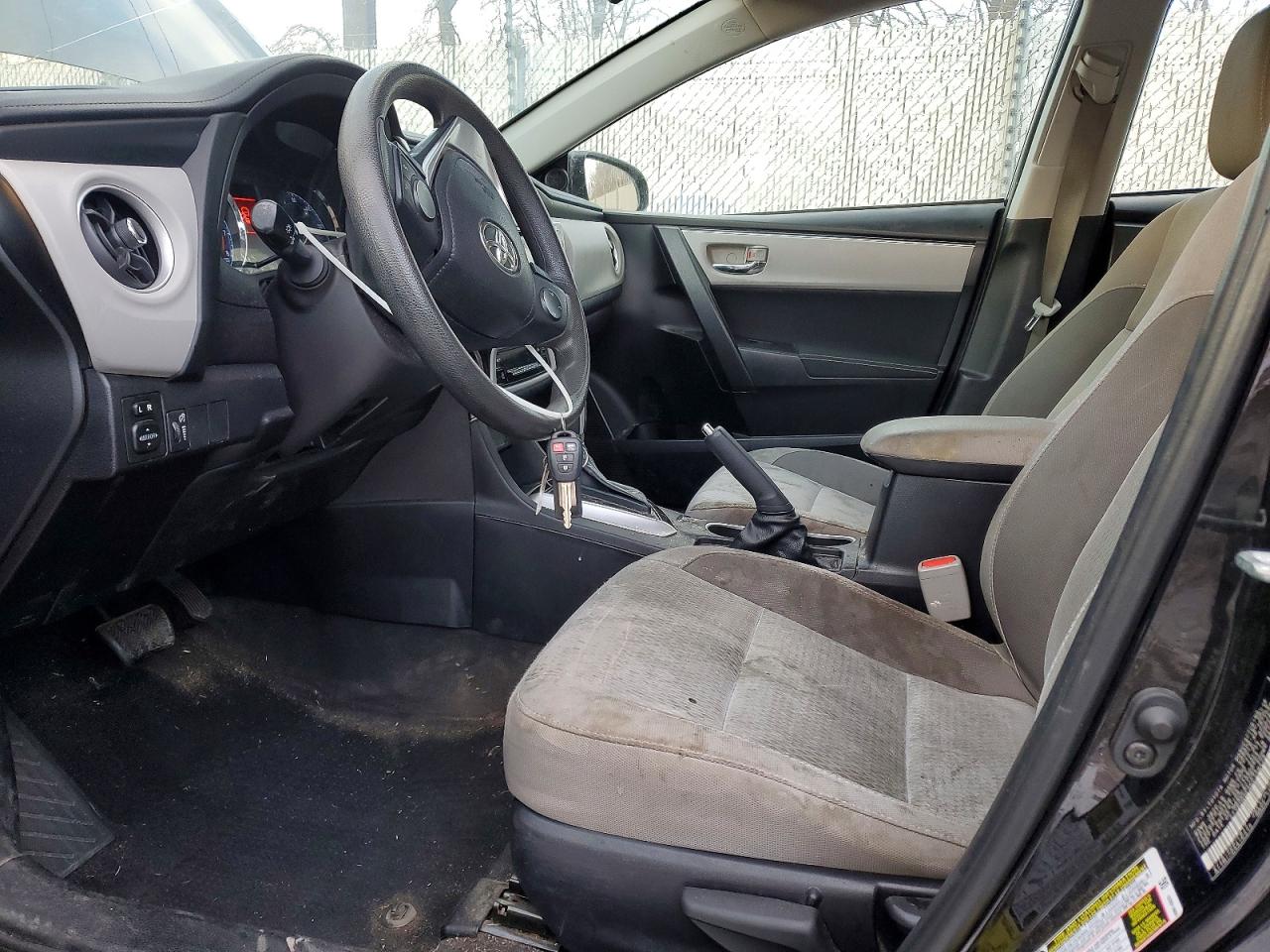 2019 TOYOTA COROLLA L photo 7