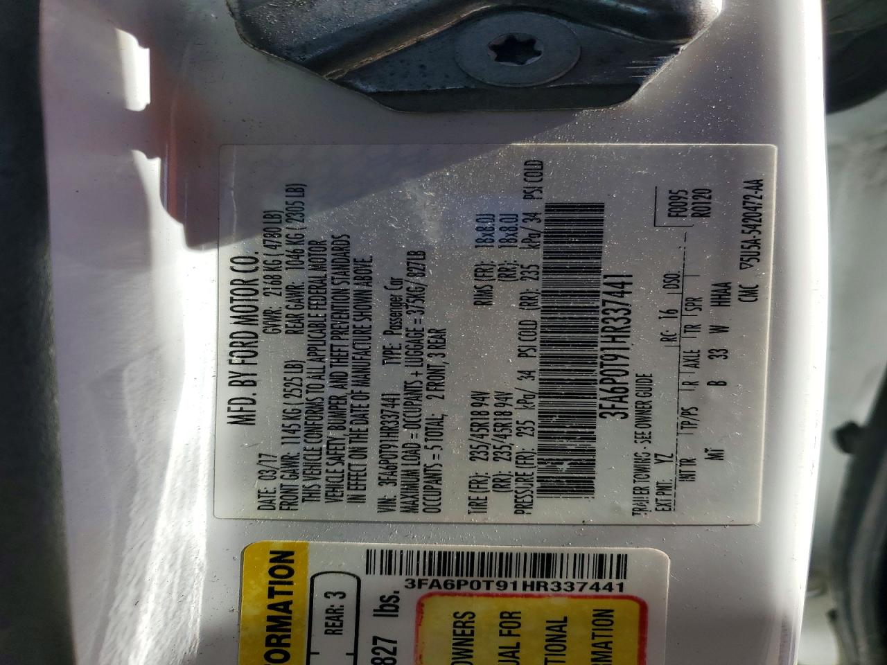 2017 FORD FUSION SE photo 12