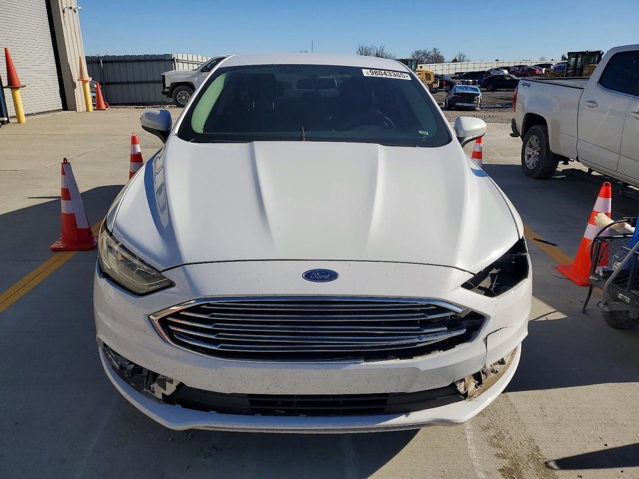 2017 FORD FUSION SE photo 5