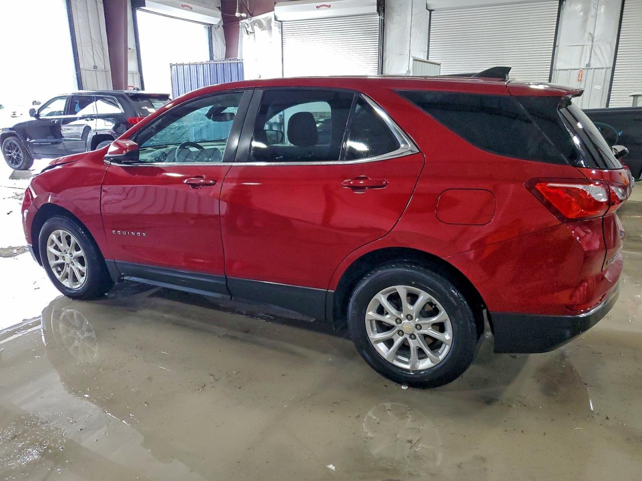 2021 CHEVROLET EQUINOX LT photo 2