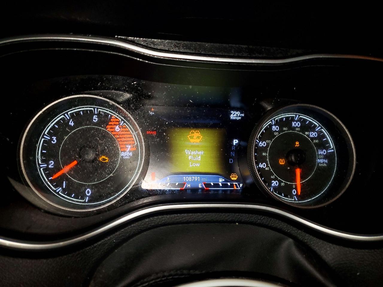 2019 JEEP CHEROKEE LIMITED photo 9