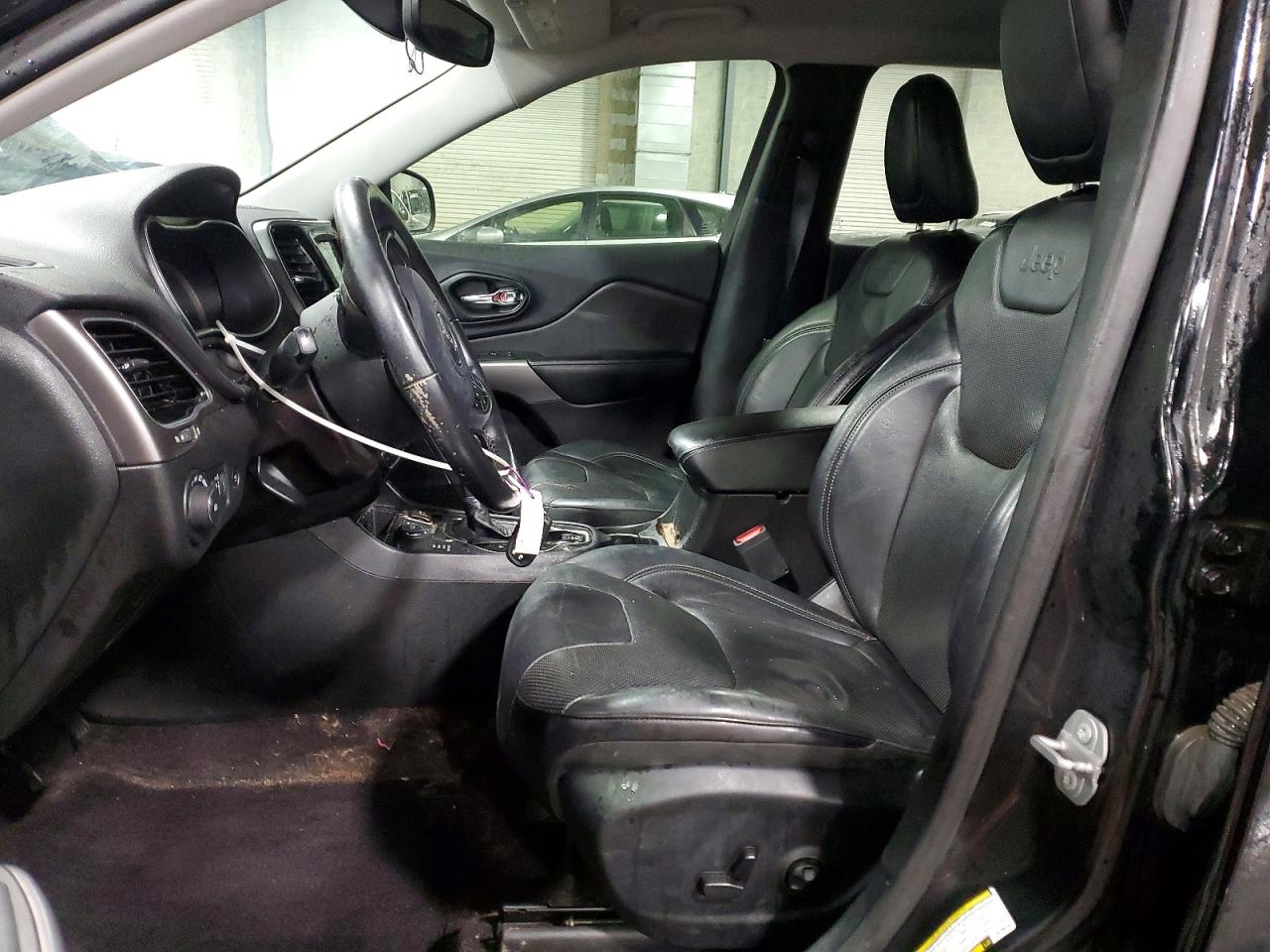 2019 JEEP CHEROKEE LIMITED photo 7
