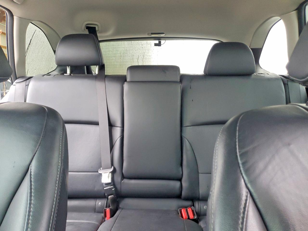 2015 SUBARU OUTBACK 3.6R LIMITED photo 10