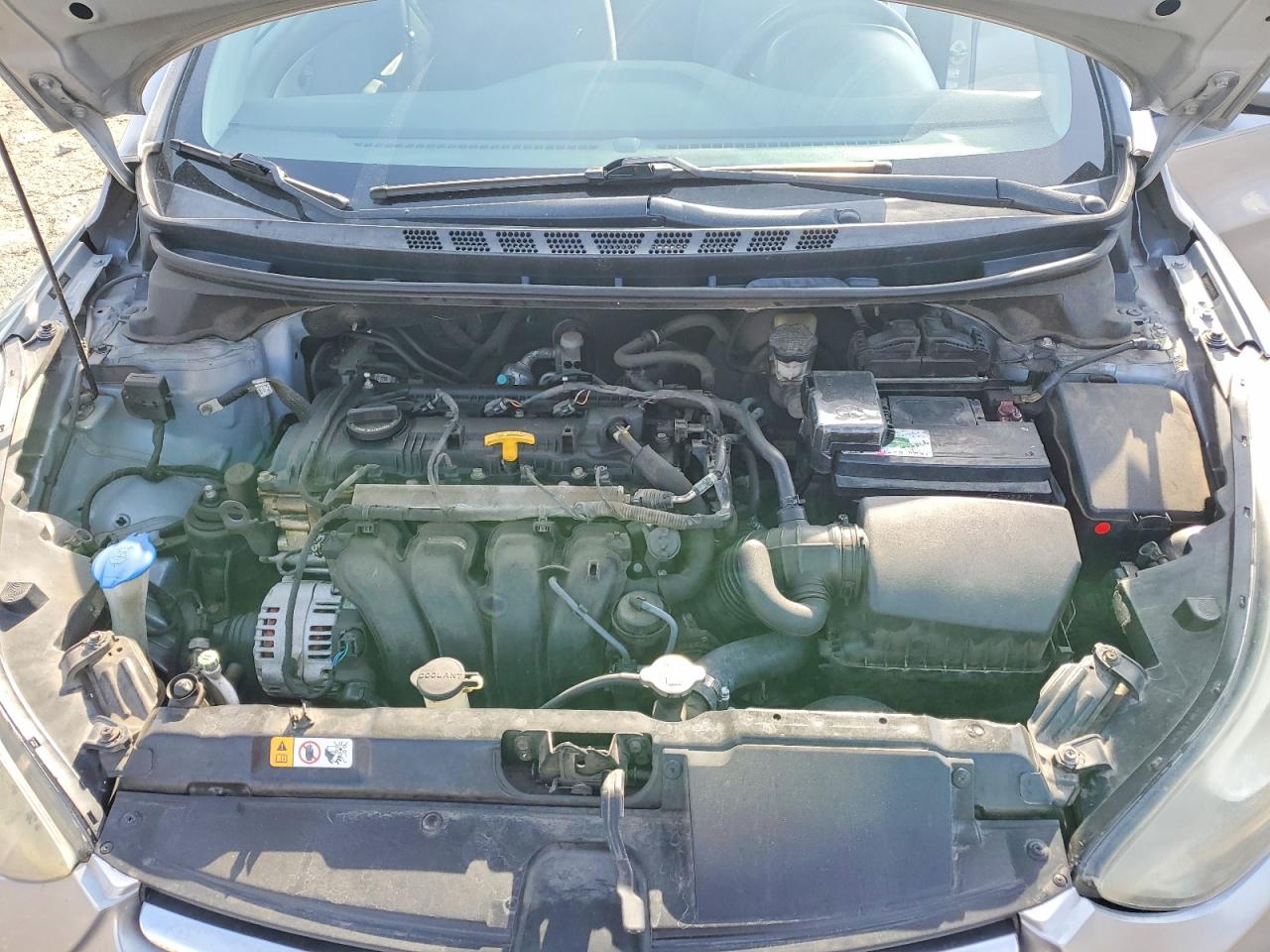 2016 HYUNDAI ELANTRA SE photo 11