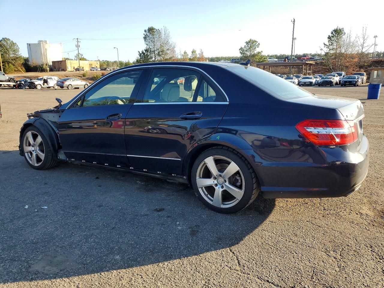 2011 MERCEDES-BENZ E 350 photo 2