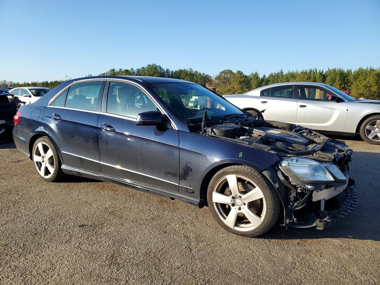 2011 MERCEDES-BENZ E 350 photo 4