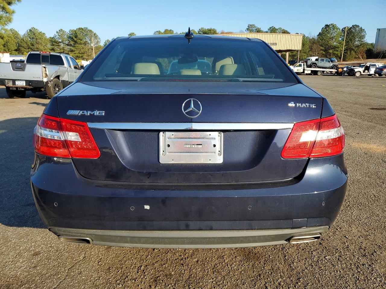 2011 MERCEDES-BENZ E 350 photo 6