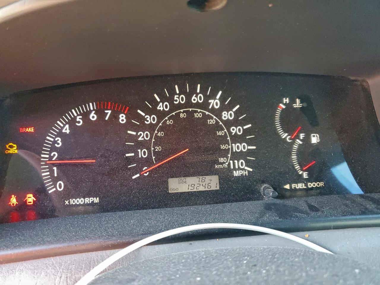 2006 TOYOTA COROLLA CE photo 9