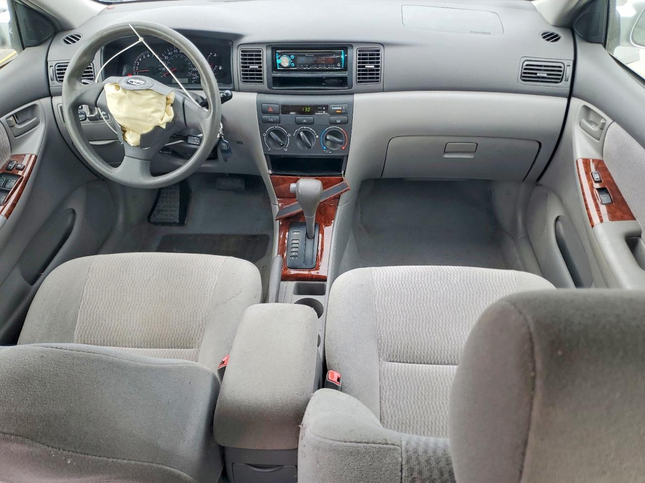 2006 TOYOTA COROLLA CE photo 8