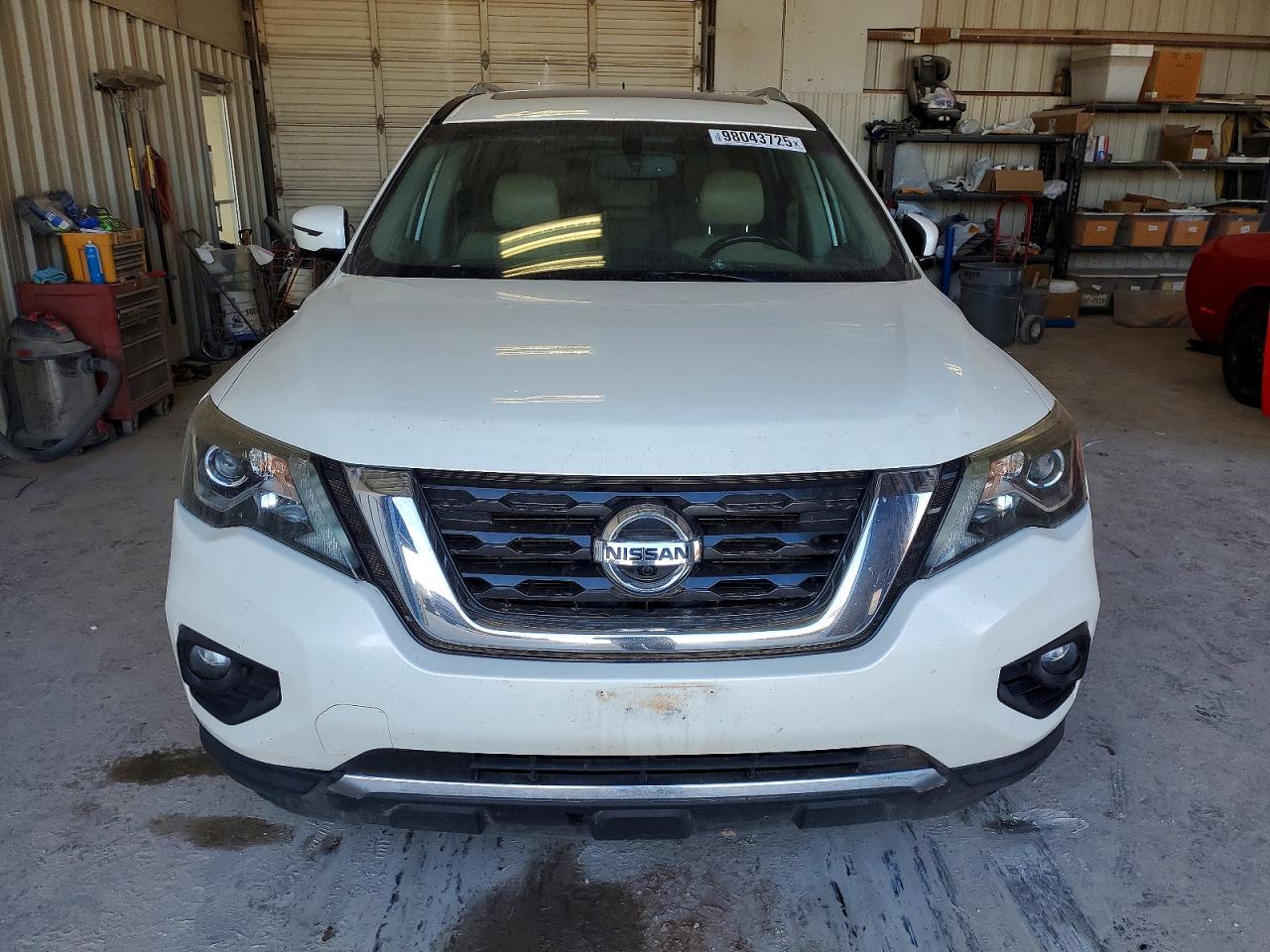 2017 NISSAN PATHFINDER S photo 5