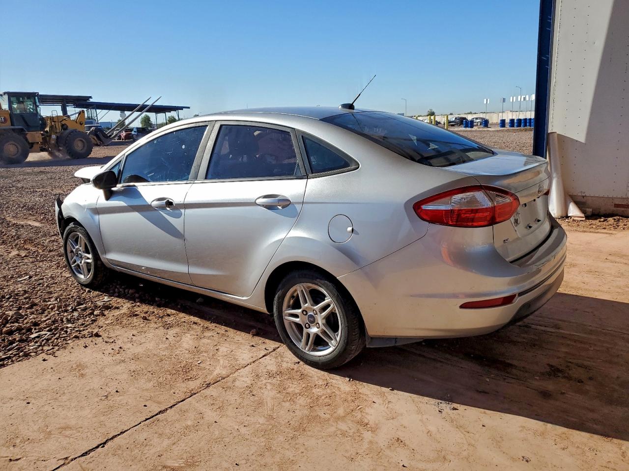 2019 FORD FIESTA SE photo 2