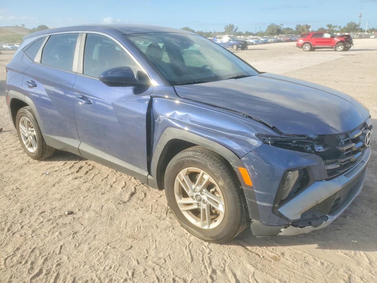 2025 HYUNDAI TUCSON SE photo 7