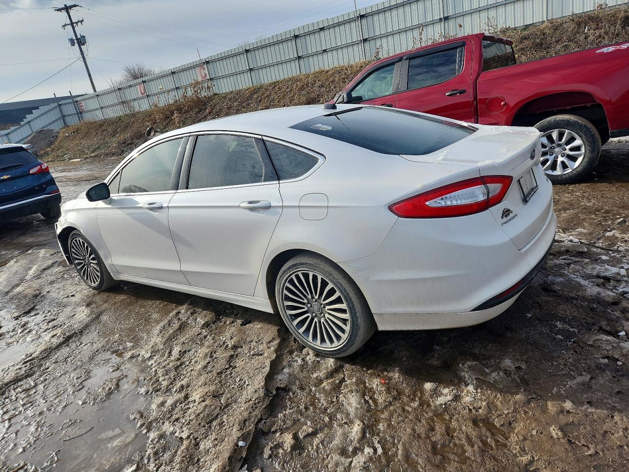 2014 FORD FUSION SE photo 2