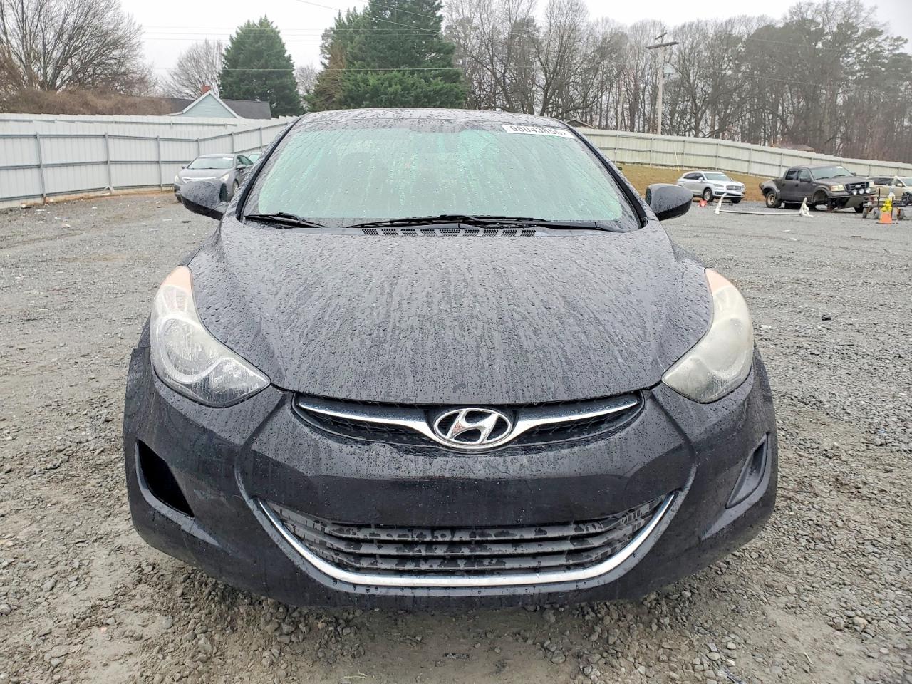 2013 HYUNDAI ELANTRA GLS photo 9