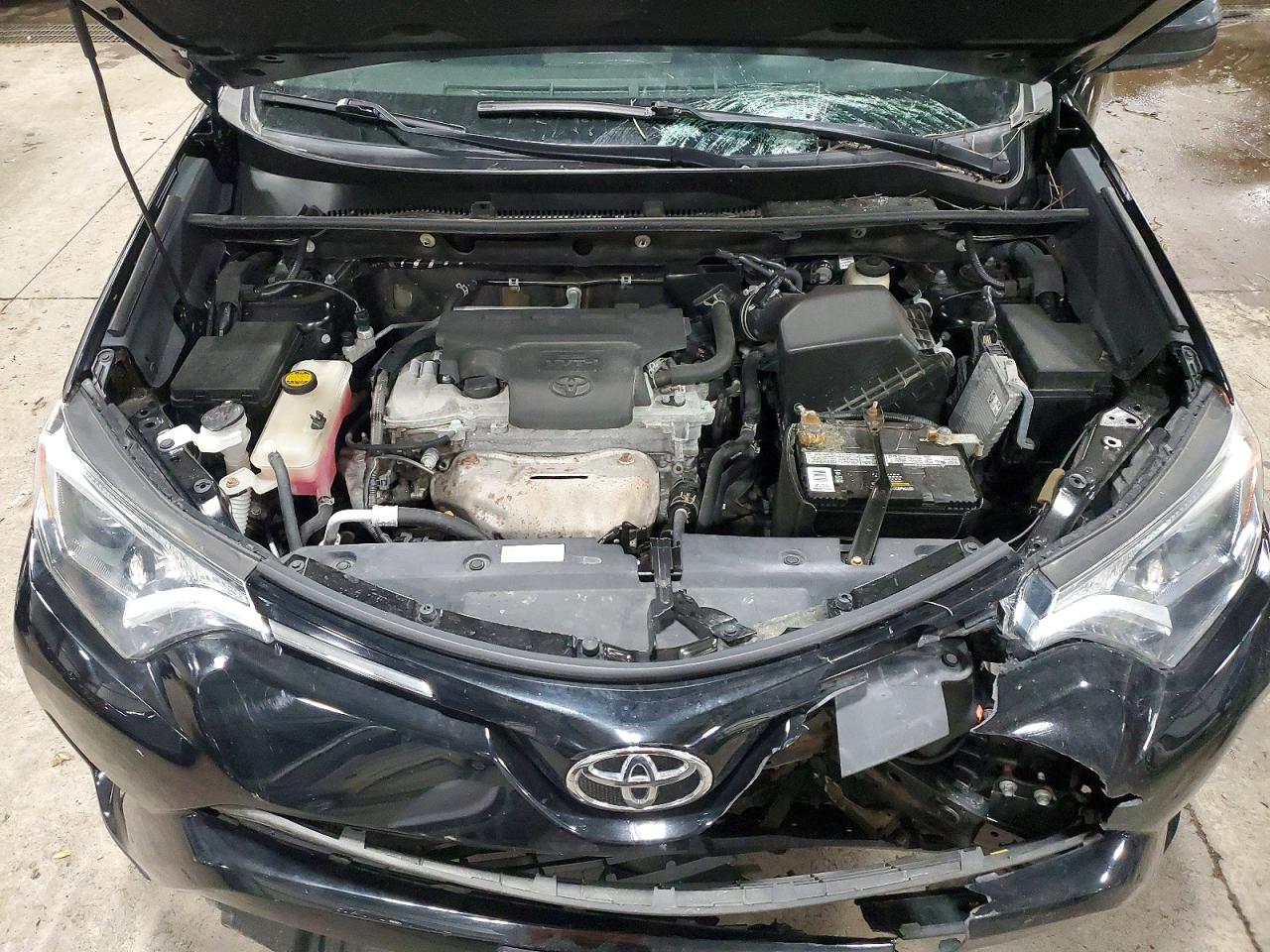 2016 TOYOTA RAV4 LE photo 23