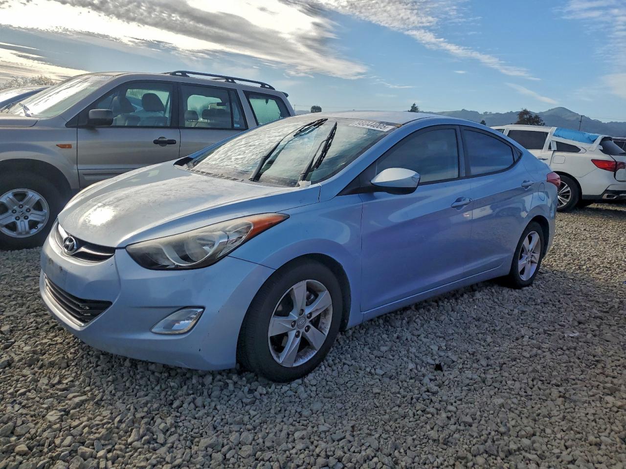 2012 HYUNDAI ELANTRA
