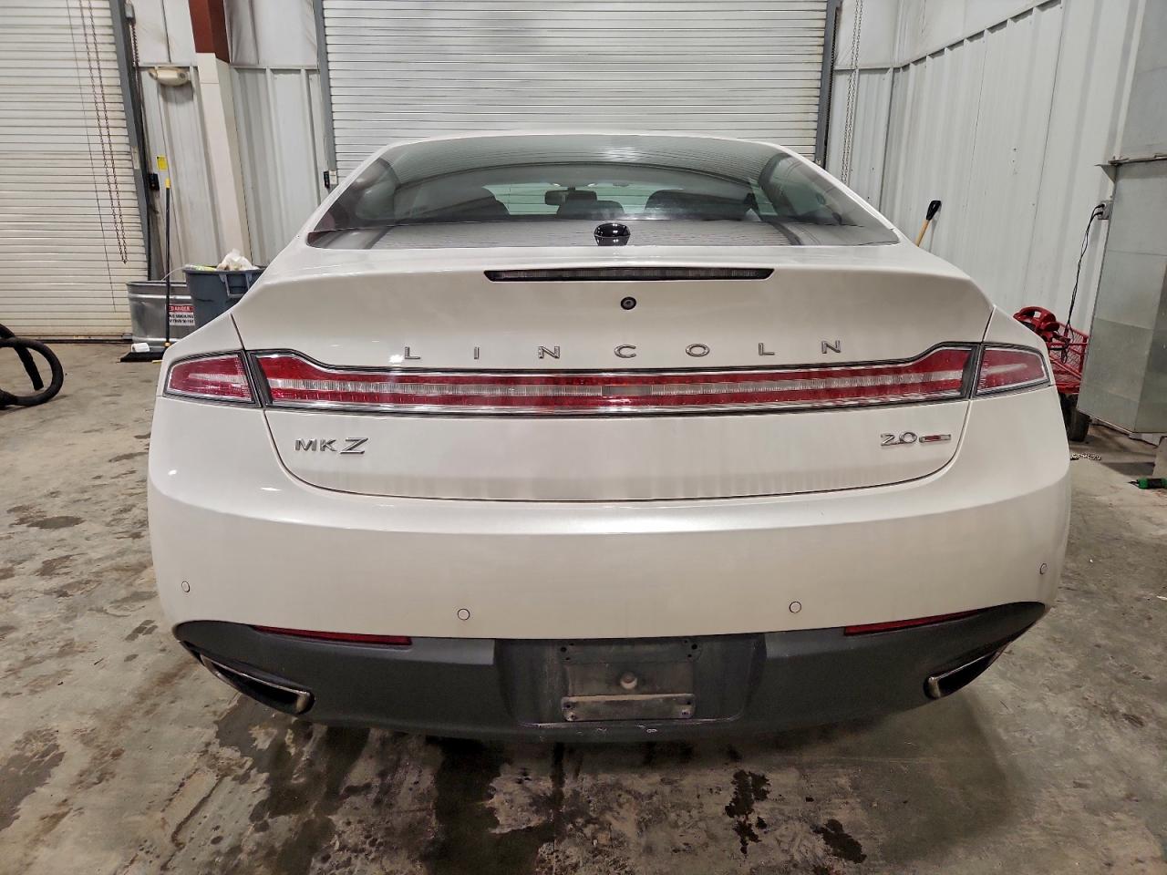 2015 LINCOLN MKZ photo 6