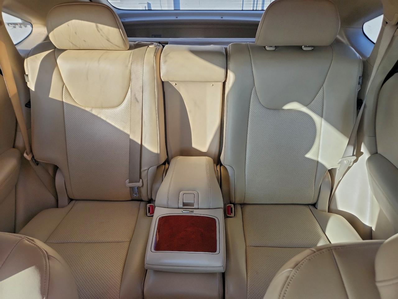 2011 LEXUS RX 350 photo 10