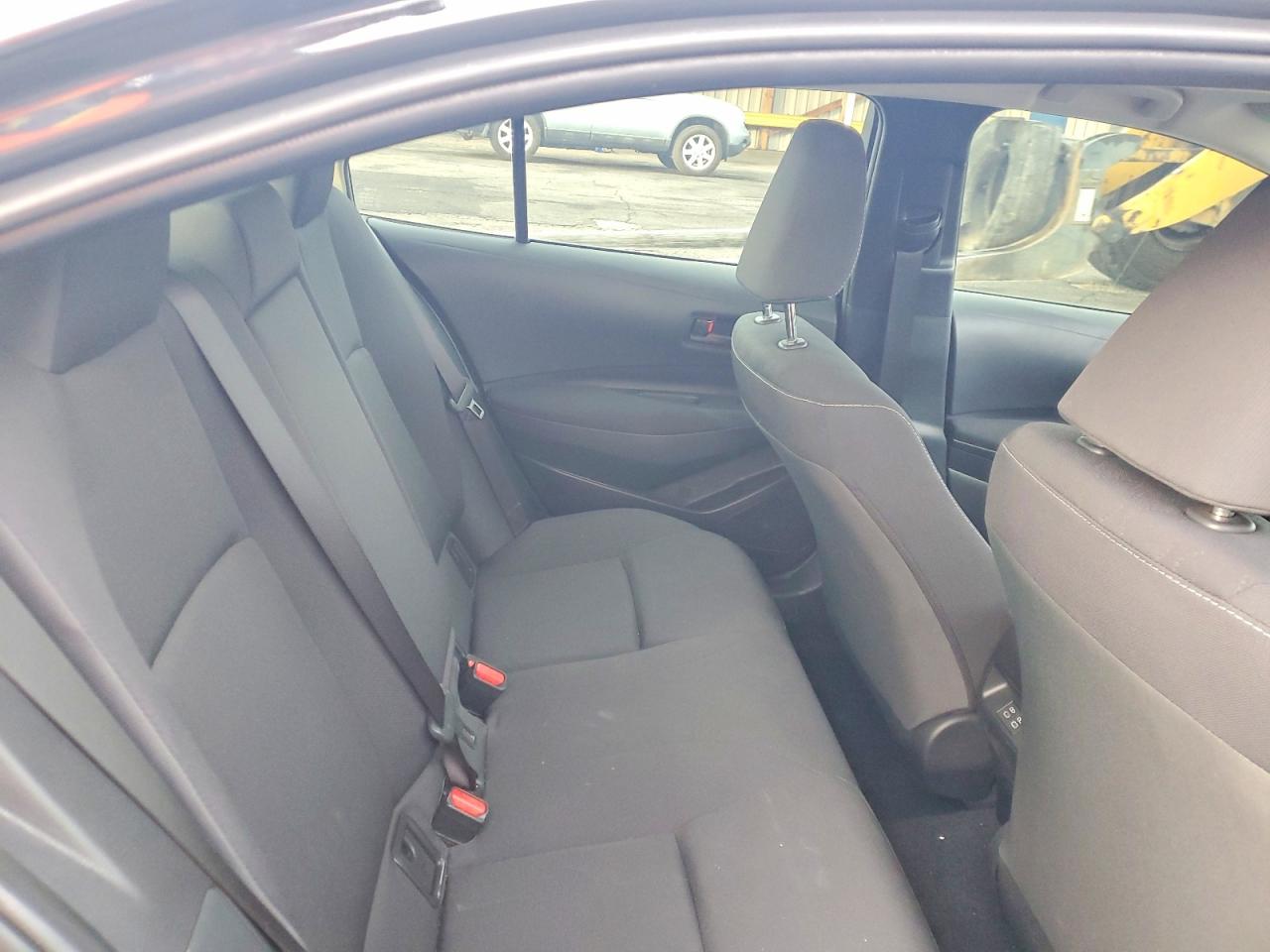2024 TOYOTA COROLLA LE photo 10